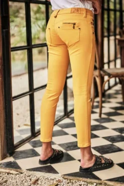 Jean FREEMAN T.PORTER ALEXA CROPPED Magic Color Golden Rod 7 Jean FREEMAN T.PORTER ALEXA CROPPED Magic Color Golden Rod -Promos Femme T-Shirt Magasin freeman 24862 2