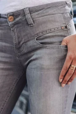 Jean FREEMAN T.PORTER ALEXA CROPPED Mirror 10 Jean FREEMAN T.PORTER ALEXA CROPPED Mirror -Promos Femme T-Shirt Magasin freeman porter 23041 4