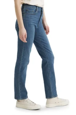 Levis Jean LEVI'S® 724™ STRAIGHT Way Back -Promos Femme T-Shirt Magasin levis 18883 02 38 4