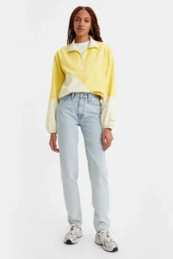 Levis Jeans LEVI'S® MOM'80 Frayed 8 Levis Jeans LEVI'S® MOM'80 Frayed -Promos Femme T-Shirt Magasin levis a3506 00 14 1