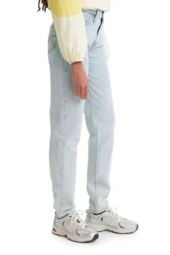 Levis Jeans LEVI'S® MOM'80 Frayed 7 Levis Jeans LEVI'S® MOM'80 Frayed -Promos Femme T-Shirt Magasin levis a3506 00 14 4