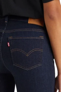 Levis Jean LEVI'S® 711™ SKINNY Blue Wave Rinse -Promos Femme T-Shirt Magasin levis a6215 00 01 5